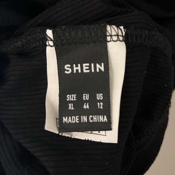 Shein black tank top extra large - Picture 2 of 2